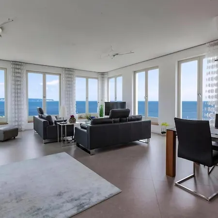 In Mit Garten, Sauna Und Terrasse Und Meerblick Apartment *