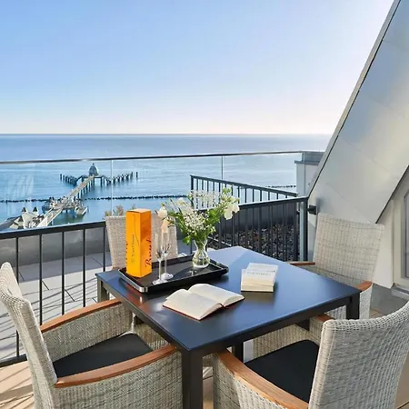 In Mit Garten, Sauna Und Terrasse Und Meerblick